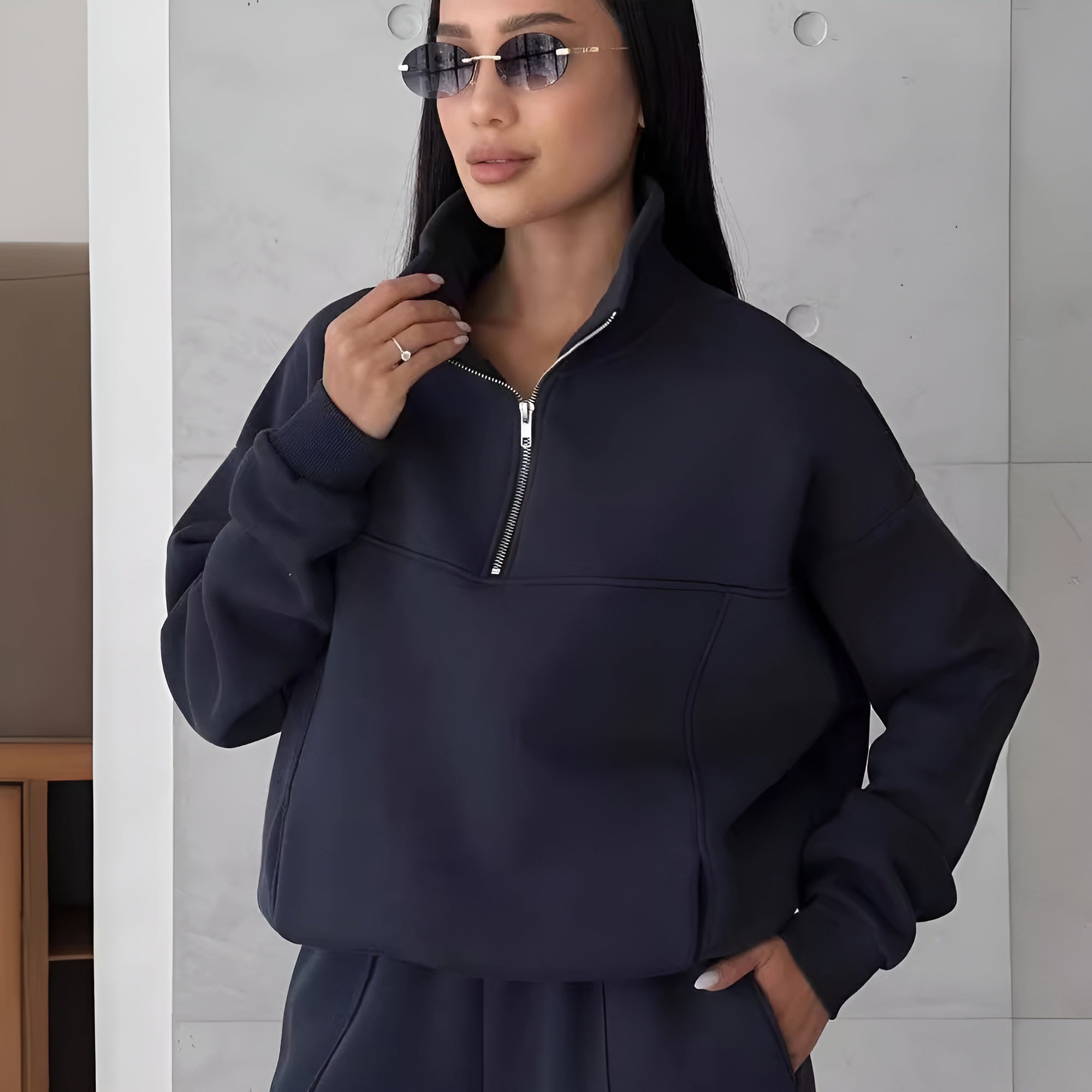Relaxed Half-Zip Tracksuit — Oversized Sweatshirt & Trousers Set